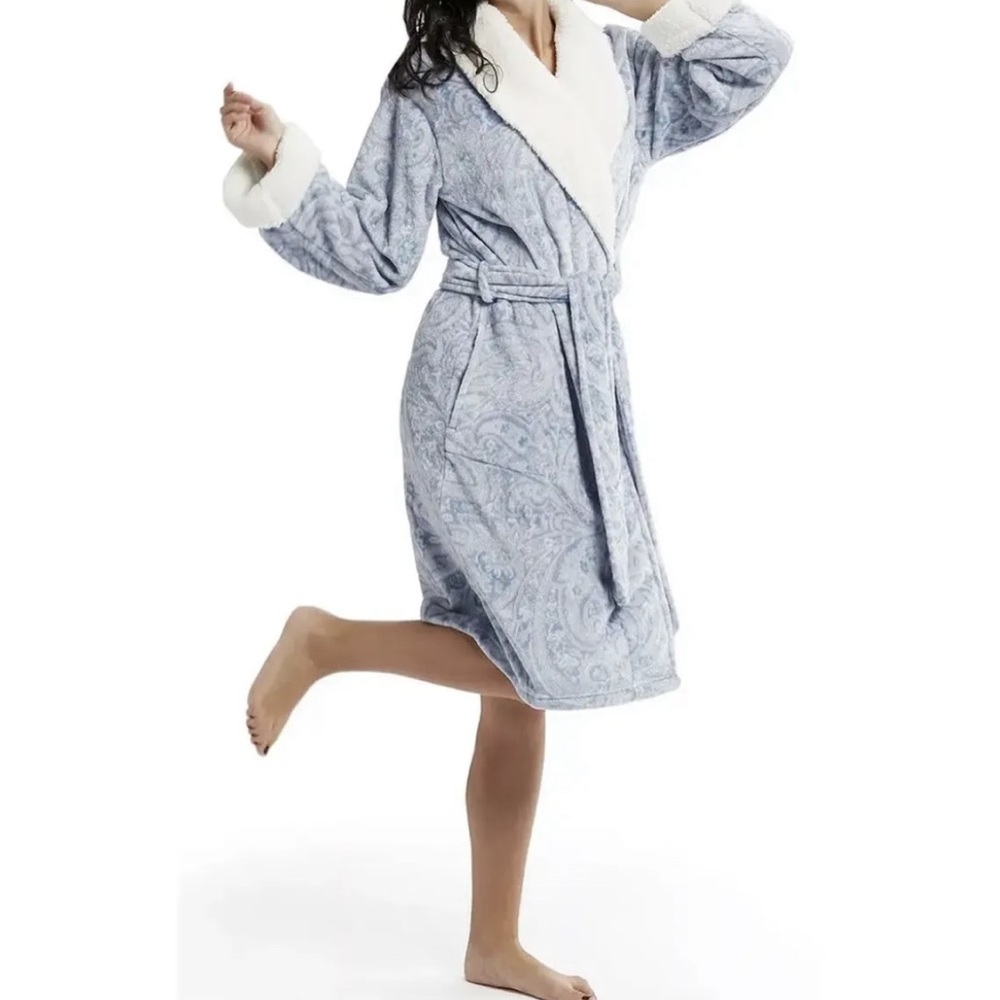 INK + IVY Women's Paisley Plush Sherpa 42" Wrap Robe Bedouin Blue S/M